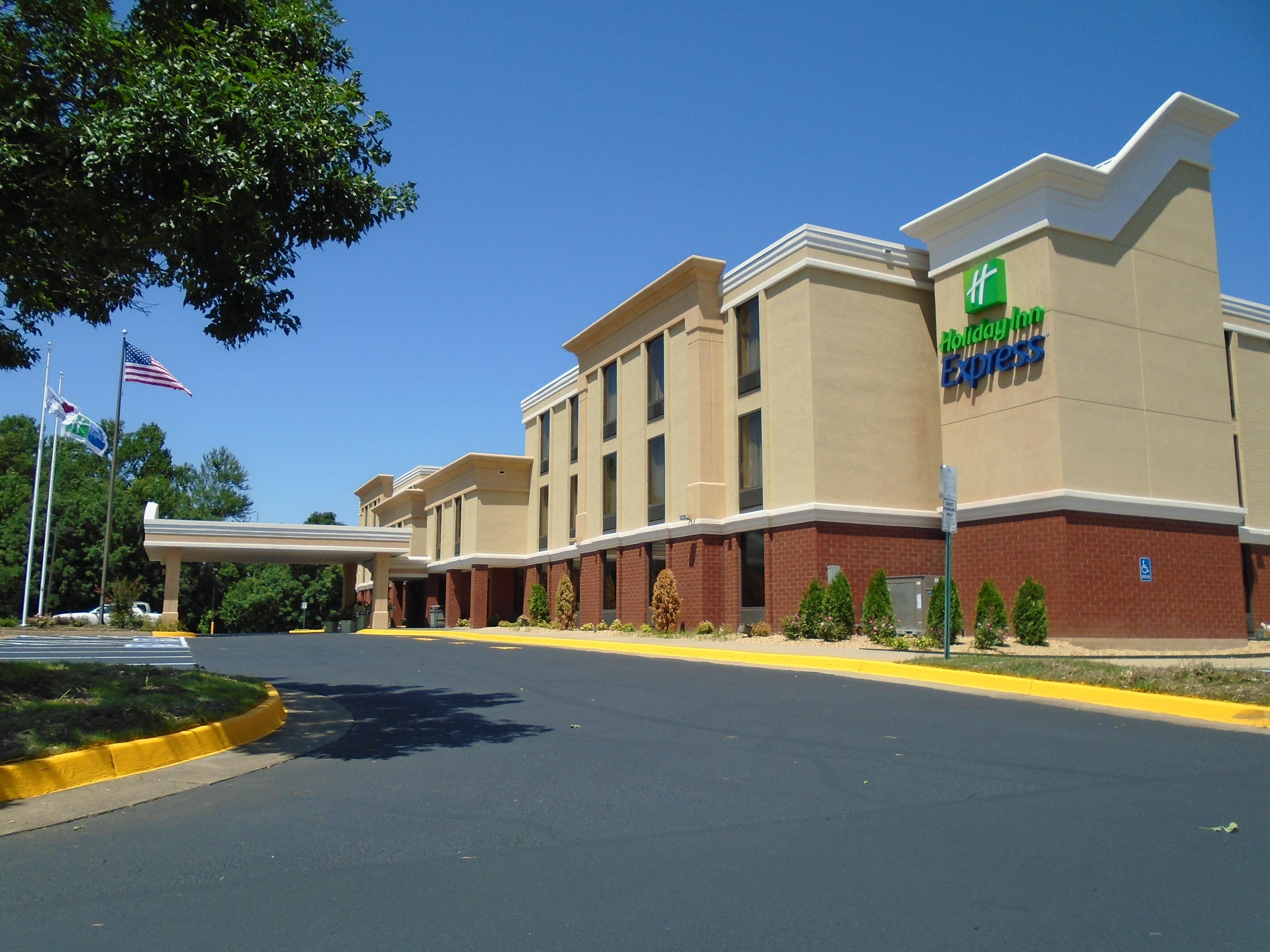 Holiday Inn Express Hotel & Suites Midlothian Turnpike By Ihg North Chesterfield Екстер'єр фото