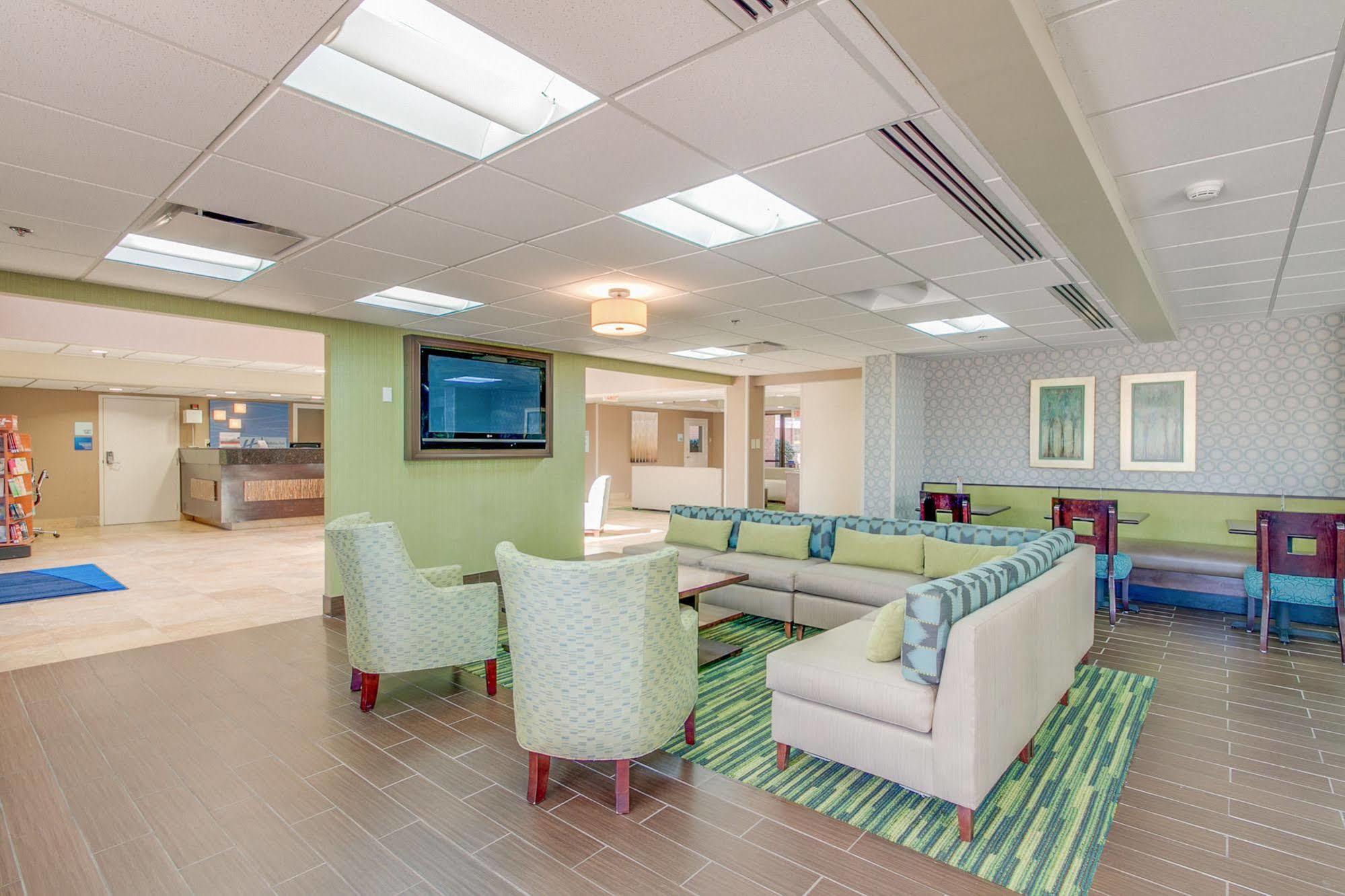 Holiday Inn Express Hotel & Suites Midlothian Turnpike By Ihg North Chesterfield Екстер'єр фото