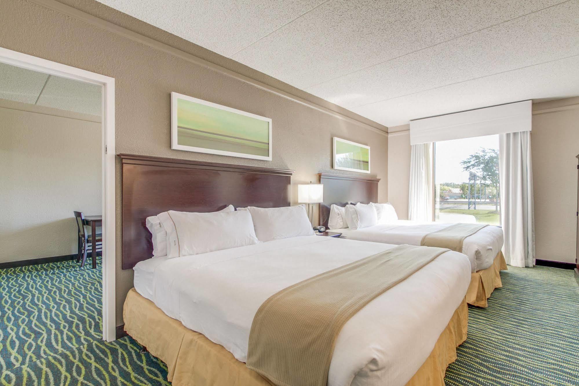 Holiday Inn Express Hotel & Suites Midlothian Turnpike By Ihg North Chesterfield Екстер'єр фото